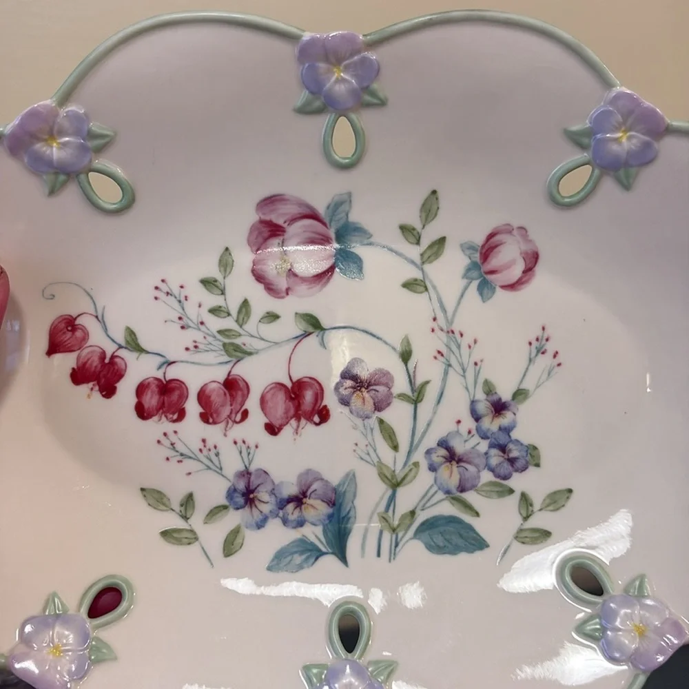 Lenox Spring Bouquet Porcelain Jewelry Tray.